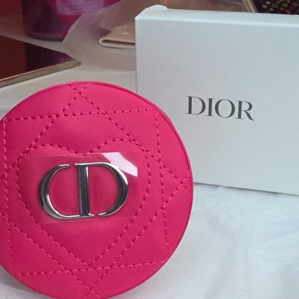 Dior Pink Pocket Mirror pink Quilted with silver Logo NIB New